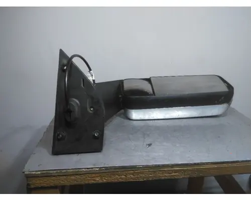 FREIGHTLINER CASCADIA 126 MIRROR ASSEMBLY CABDOOR