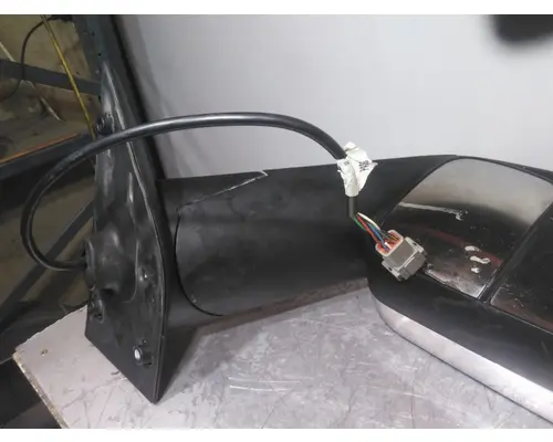 FREIGHTLINER CASCADIA 126 MIRROR ASSEMBLY CABDOOR