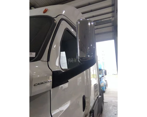 FREIGHTLINER CASCADIA 126 MIRROR ASSEMBLY CABDOOR