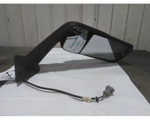 FREIGHTLINER CASCADIA 126 MIRROR ASSEMBLY CABDOOR