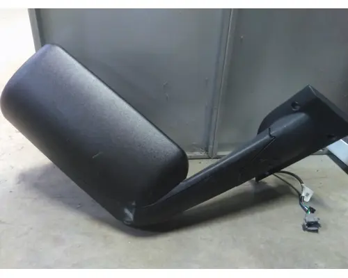 FREIGHTLINER CASCADIA 126 MIRROR ASSEMBLY CABDOOR