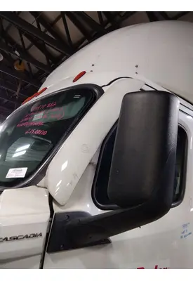 FREIGHTLINER CASCADIA 126 MIRROR ASSEMBLY CAB/DOOR