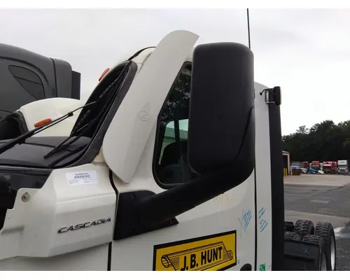 FREIGHTLINER CASCADIA 126 MIRROR ASSEMBLY CABDOOR