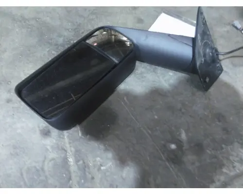 FREIGHTLINER CASCADIA 126 MIRROR ASSEMBLY CABDOOR