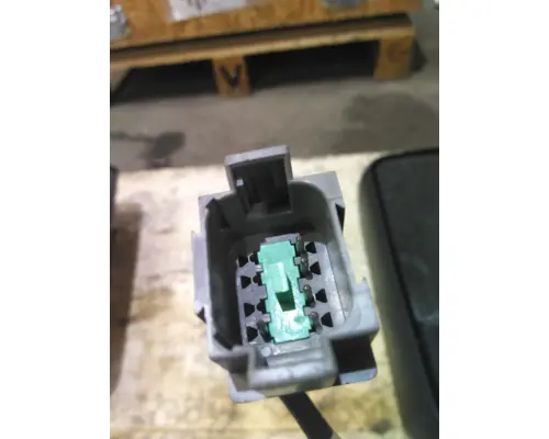 FREIGHTLINER CASCADIA 126 MIRROR ASSEMBLY CABDOOR