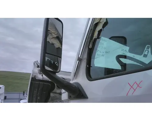 FREIGHTLINER CASCADIA 126 MIRROR ASSEMBLY CABDOOR