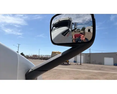 FREIGHTLINER CASCADIA 126 MIRROR ASSEMBLY FENDERHOOD