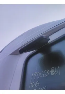 FREIGHTLINER CASCADIA 126 MIRROR LOOK DOWN