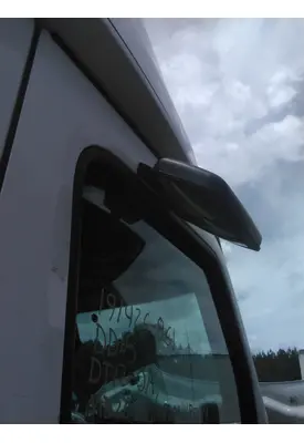 FREIGHTLINER CASCADIA 126 MIRROR LOOK DOWN