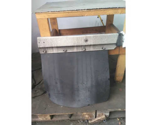 FREIGHTLINER CASCADIA 126 MUD FLAP HANGER