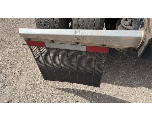 FREIGHTLINER CASCADIA 126 MUD FLAP HANGER