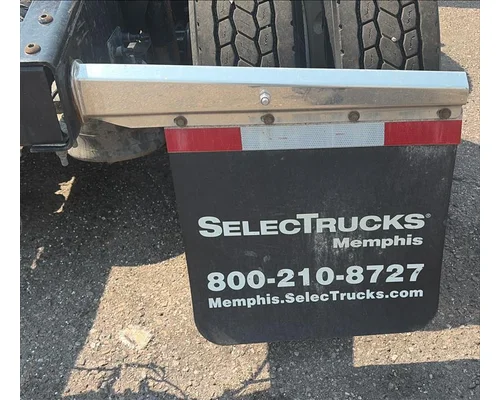 FREIGHTLINER CASCADIA 126 MUD FLAP HANGER