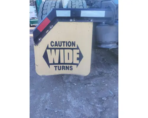 FREIGHTLINER CASCADIA 126 MUD FLAP HANGER