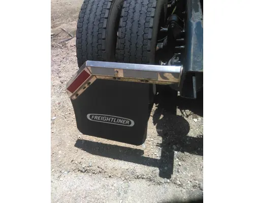 FREIGHTLINER CASCADIA 126 MUD FLAP HANGER
