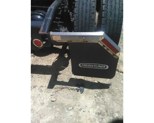 FREIGHTLINER CASCADIA 126 MUD FLAP HANGER