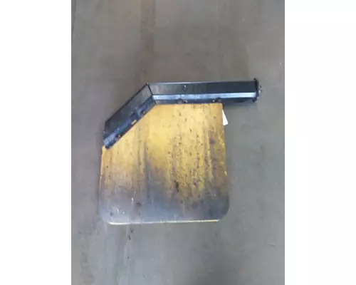 FREIGHTLINER CASCADIA 126 MUD FLAP HANGER