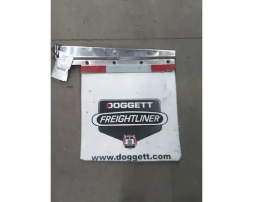 FREIGHTLINER CASCADIA 126 MUD FLAP HANGER