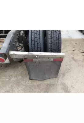 FREIGHTLINER CASCADIA 126 MUD FLAP HANGER