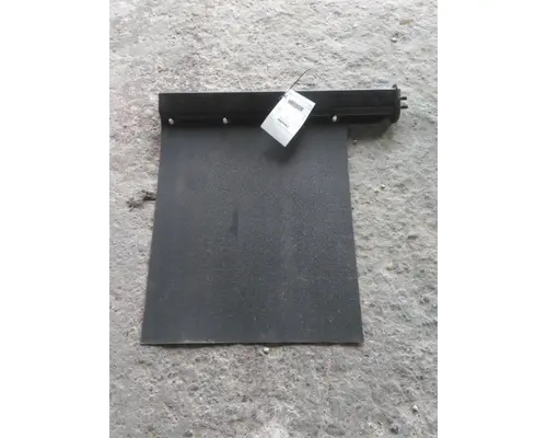 FREIGHTLINER CASCADIA 126 MUD FLAP HANGER