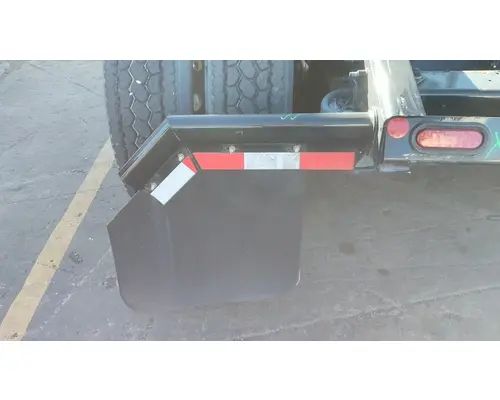 FREIGHTLINER CASCADIA 126 MUD FLAP HANGER