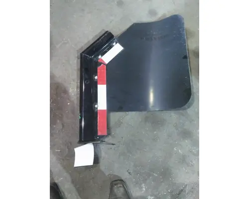 FREIGHTLINER CASCADIA 126 MUD FLAP HANGER