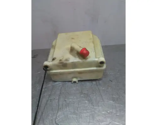 FREIGHTLINER CASCADIA 126 POWER STEERING RESERVOIR