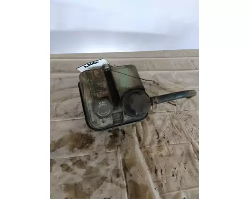 FREIGHTLINER CASCADIA 126 POWER STEERING RESERVOIR