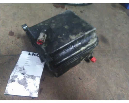 FREIGHTLINER CASCADIA 126 POWER STEERING RESERVOIR