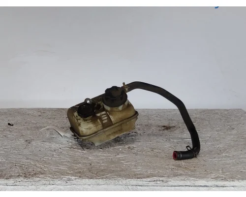 FREIGHTLINER CASCADIA 126 POWER STEERING RESERVOIR