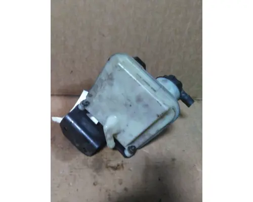 FREIGHTLINER CASCADIA 126 POWER STEERING RESERVOIR