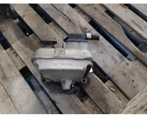FREIGHTLINER CASCADIA 126 POWER STEERING RESERVOIR