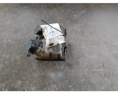 FREIGHTLINER CASCADIA 126 POWER STEERING RESERVOIR
