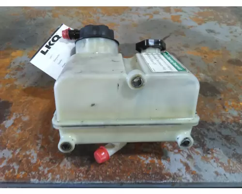 FREIGHTLINER CASCADIA 126 POWER STEERING RESERVOIR