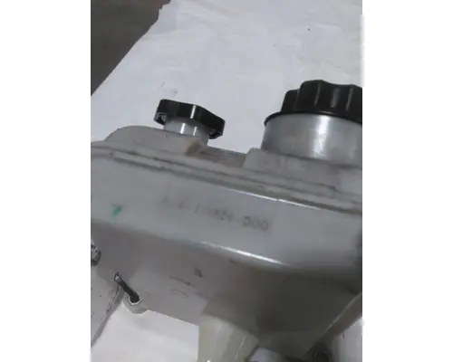FREIGHTLINER CASCADIA 126 POWER STEERING RESERVOIR
