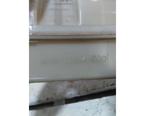 FREIGHTLINER CASCADIA 126 POWER STEERING RESERVOIR