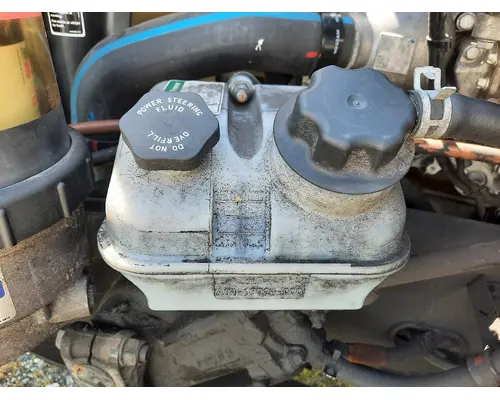 FREIGHTLINER CASCADIA 126 POWER STEERING RESERVOIR