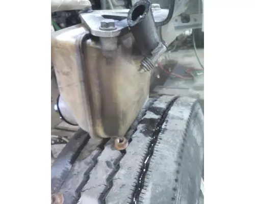 FREIGHTLINER CASCADIA 126 POWER STEERING RESERVOIR