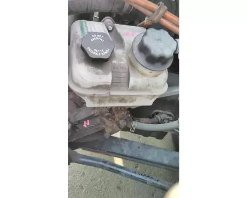 FREIGHTLINER CASCADIA 126 POWER STEERING RESERVOIR