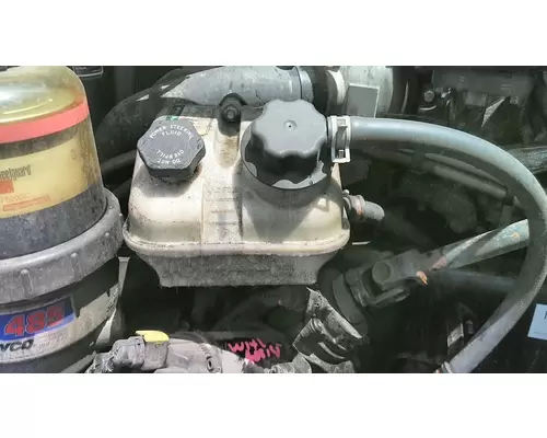 FREIGHTLINER CASCADIA 126 POWER STEERING RESERVOIR