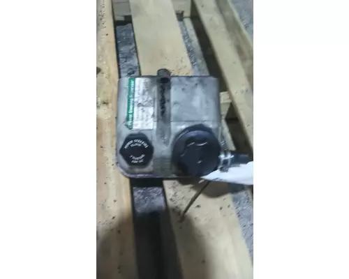 FREIGHTLINER CASCADIA 126 POWER STEERING RESERVOIR