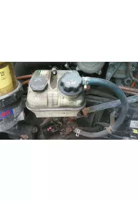 FREIGHTLINER CASCADIA 126 POWER STEERING RESERVOIR