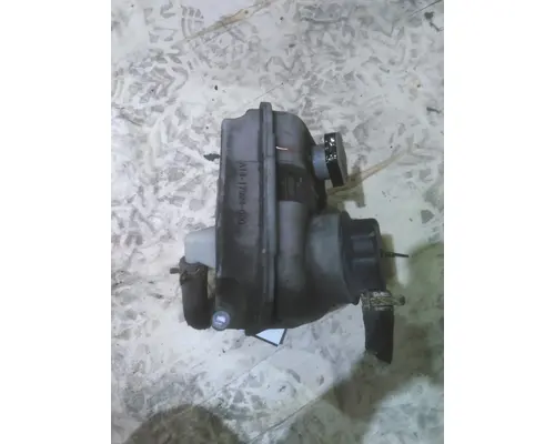 FREIGHTLINER CASCADIA 126 POWER STEERING RESERVOIR