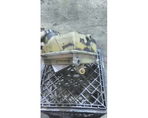 FREIGHTLINER CASCADIA 126 POWER STEERING RESERVOIR