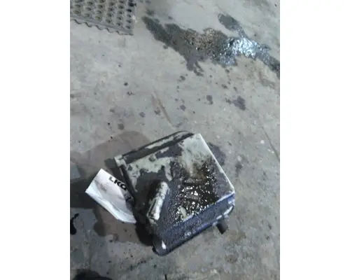 FREIGHTLINER CASCADIA 126 POWER STEERING RESERVOIR