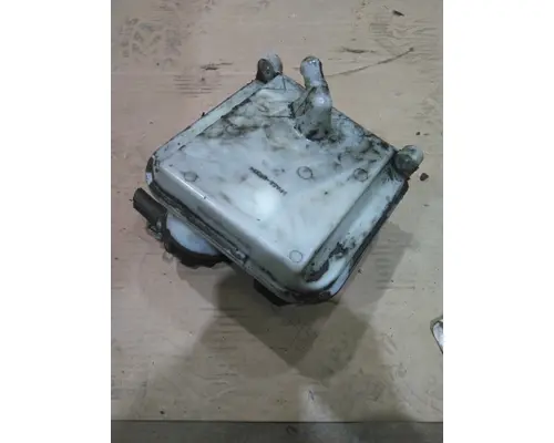 FREIGHTLINER CASCADIA 126 POWER STEERING RESERVOIR