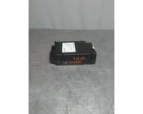 FREIGHTLINER CASCADIA 126 RADAR ANTI-COLLISION MODULE