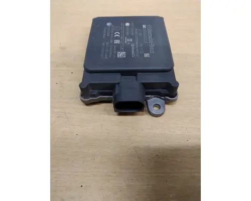 FREIGHTLINER CASCADIA 126 RADAR ANTI-COLLISION MODULE