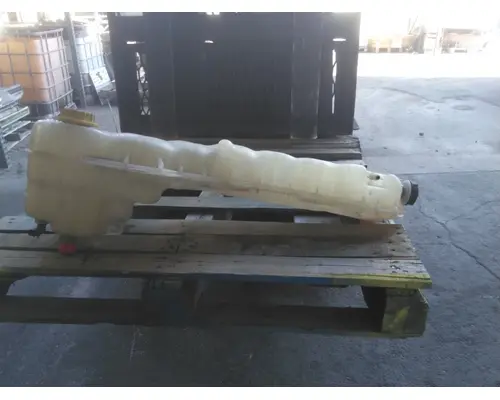FREIGHTLINER CASCADIA 126 RADIATOR OVERFLOW TANK