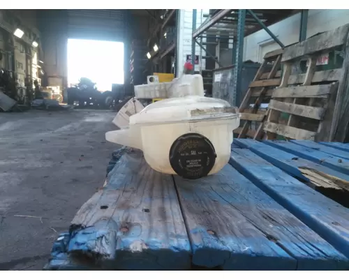 FREIGHTLINER CASCADIA 126 RADIATOR OVERFLOW TANK