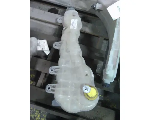FREIGHTLINER CASCADIA 126 RADIATOR OVERFLOW TANK